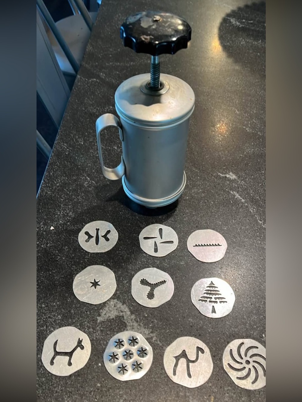 Vintage Mirro Cookie Press Set and 10 Discs USA